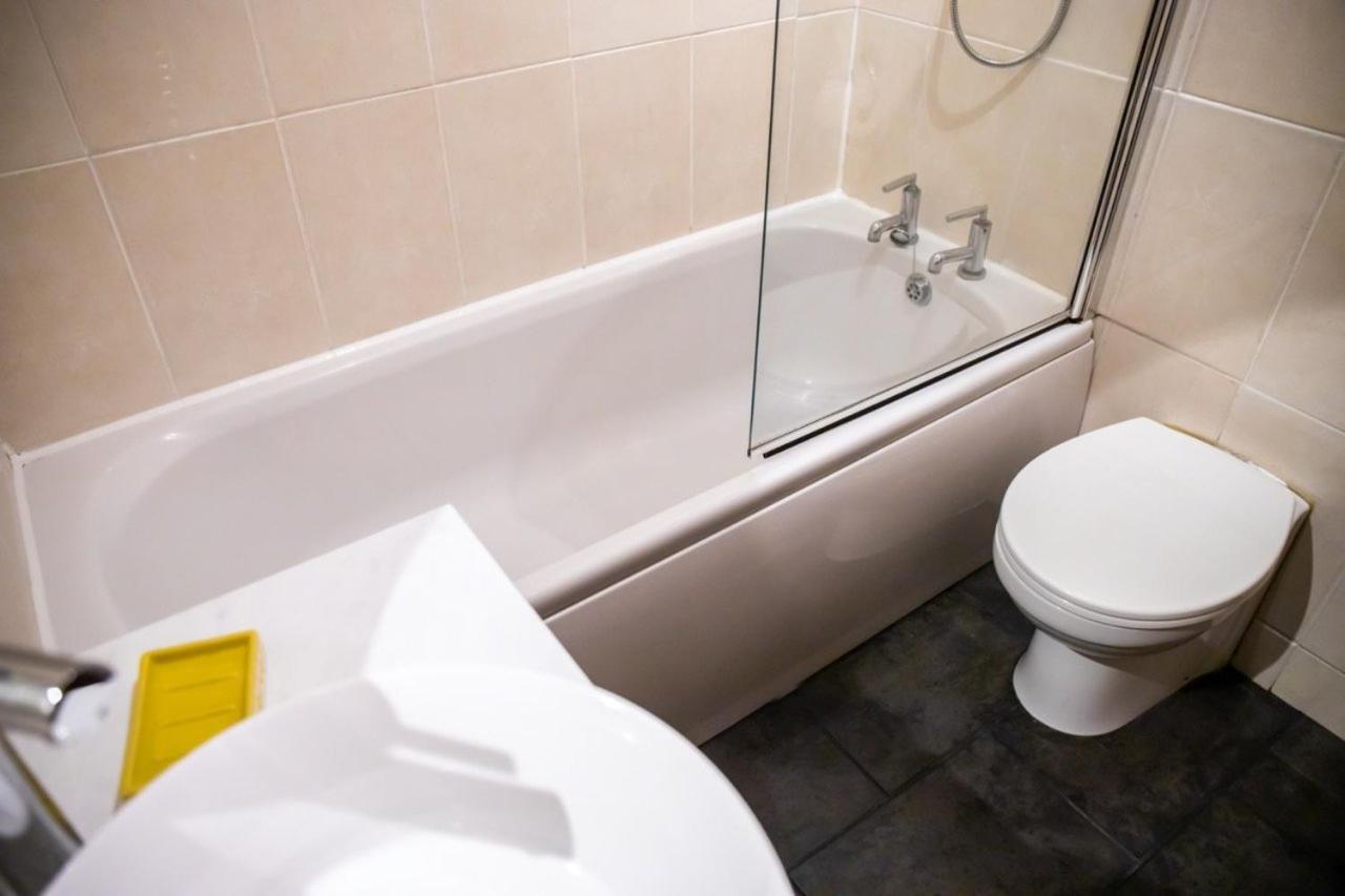 Guestready - Homely Leeds City Apartment Sleep 4 Meanwood Exteriér fotografie