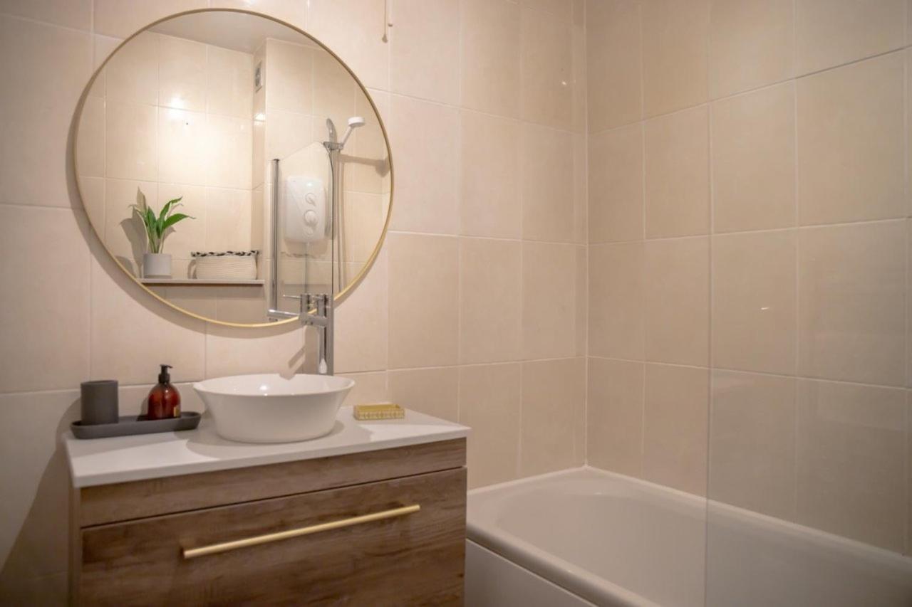 Guestready - Homely Leeds City Apartment Sleep 4 Meanwood Exteriér fotografie