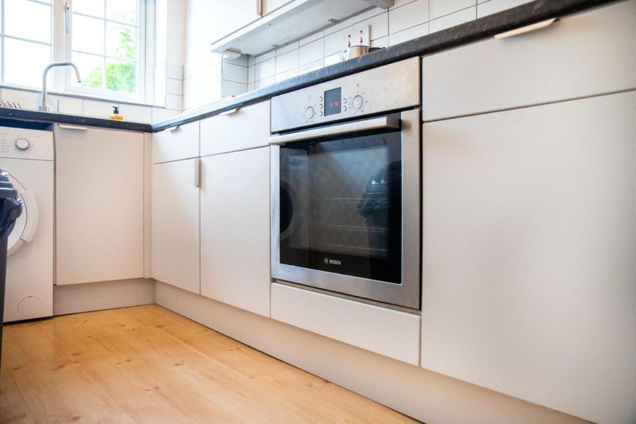 Guestready - Homely Leeds City Apartment Sleep 4 Meanwood Exteriér fotografie