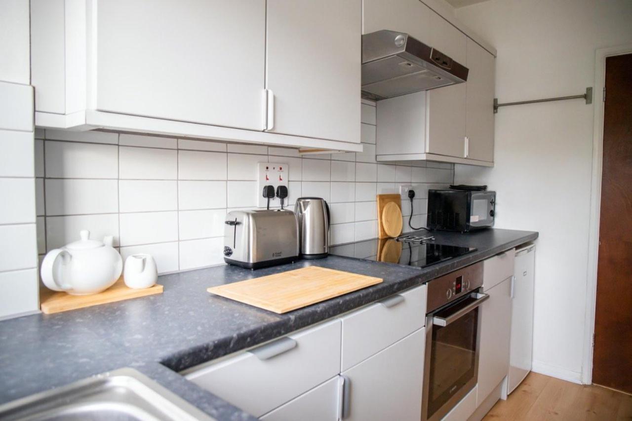Guestready - Homely Leeds City Apartment Sleep 4 Meanwood Exteriér fotografie